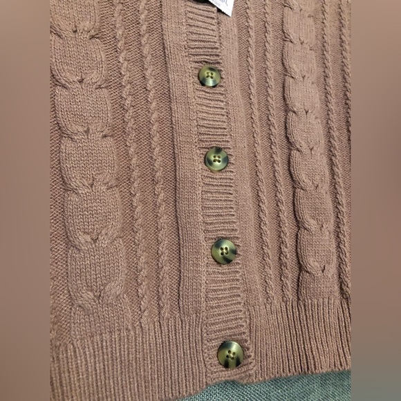 Wild Fable Cable Knit Crewneck Cardigan button-front Size XS 0-2 Mauve New - Picture 8 of 8